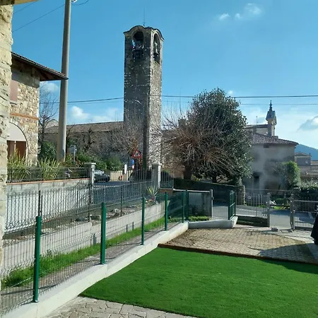 Dimora Sweet Pieve Holiday home *
